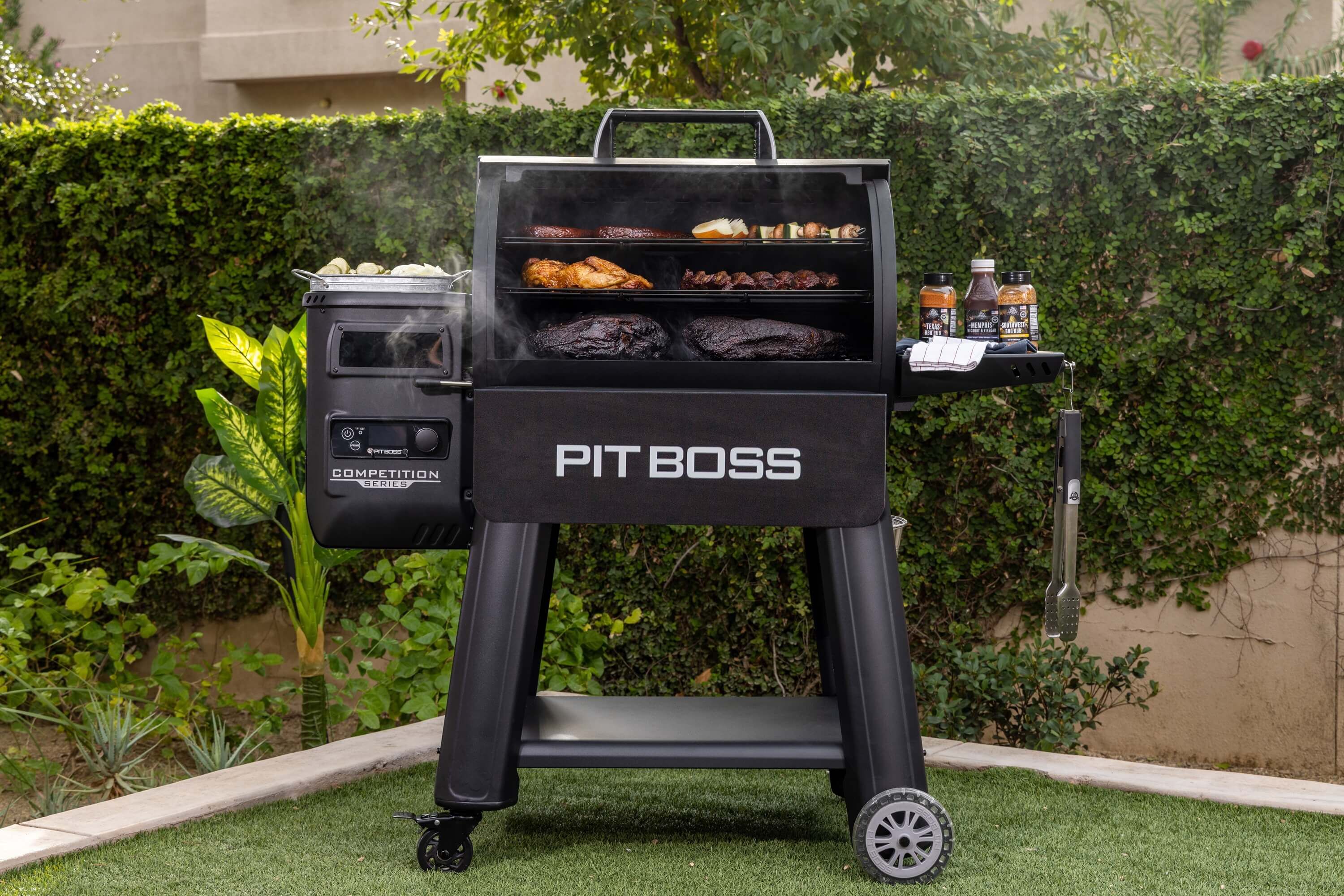 Pit Boss Competition Series 1250 Frontansicht Offen